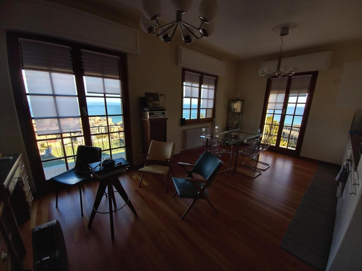 Bressa De Ma Affittacamere, Room & Breakfast Pietra Ligure Exterior photo